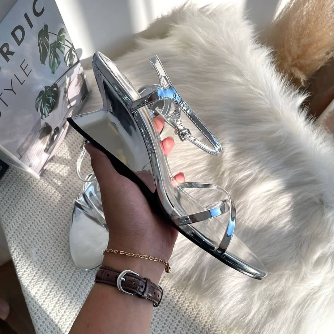 Silver Asymmetric Wedge Heel Sandals with Criss-Cross Straps – 6cm Heel