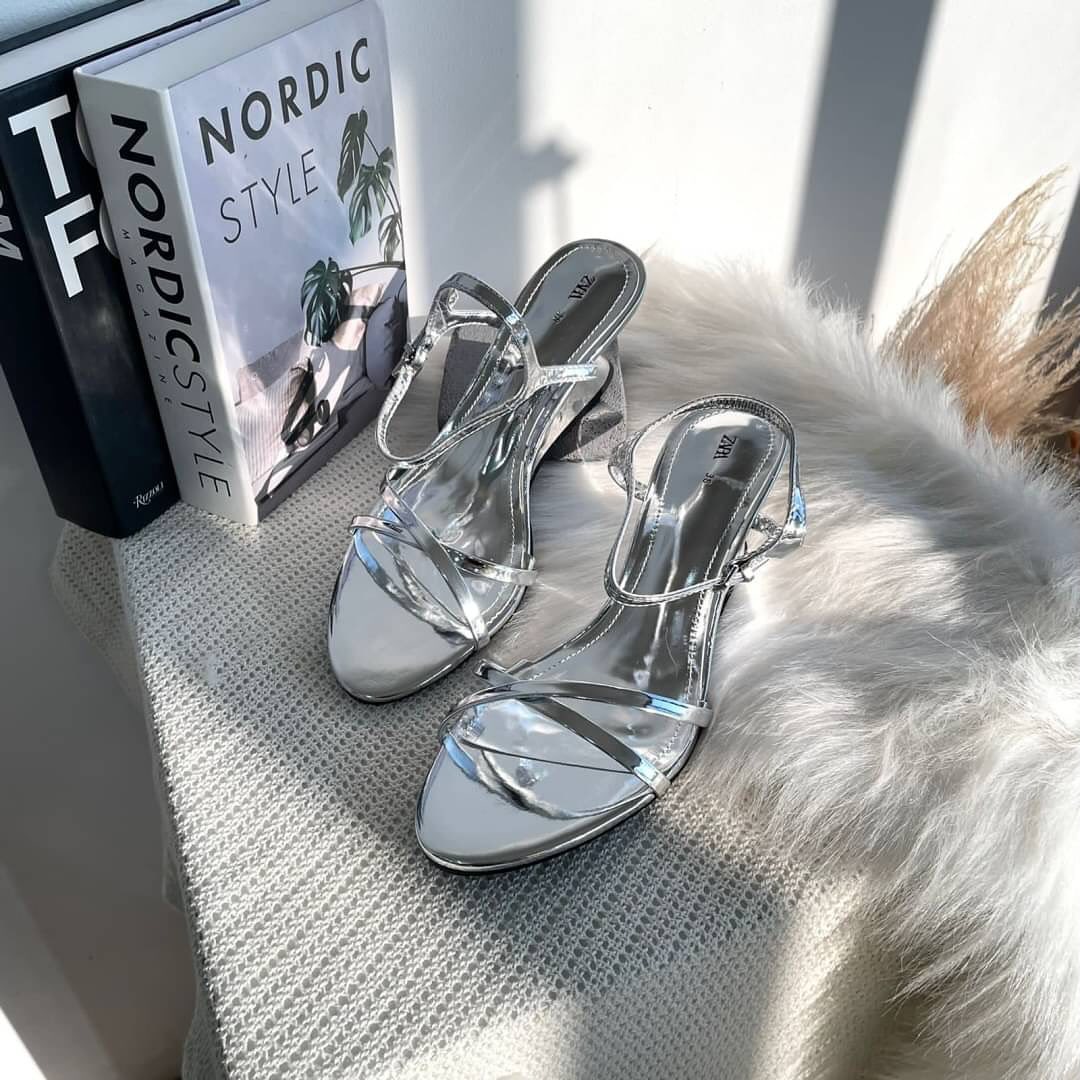 Silver Asymmetric Wedge Heel Sandals with Criss-Cross Straps – 6cm Heel