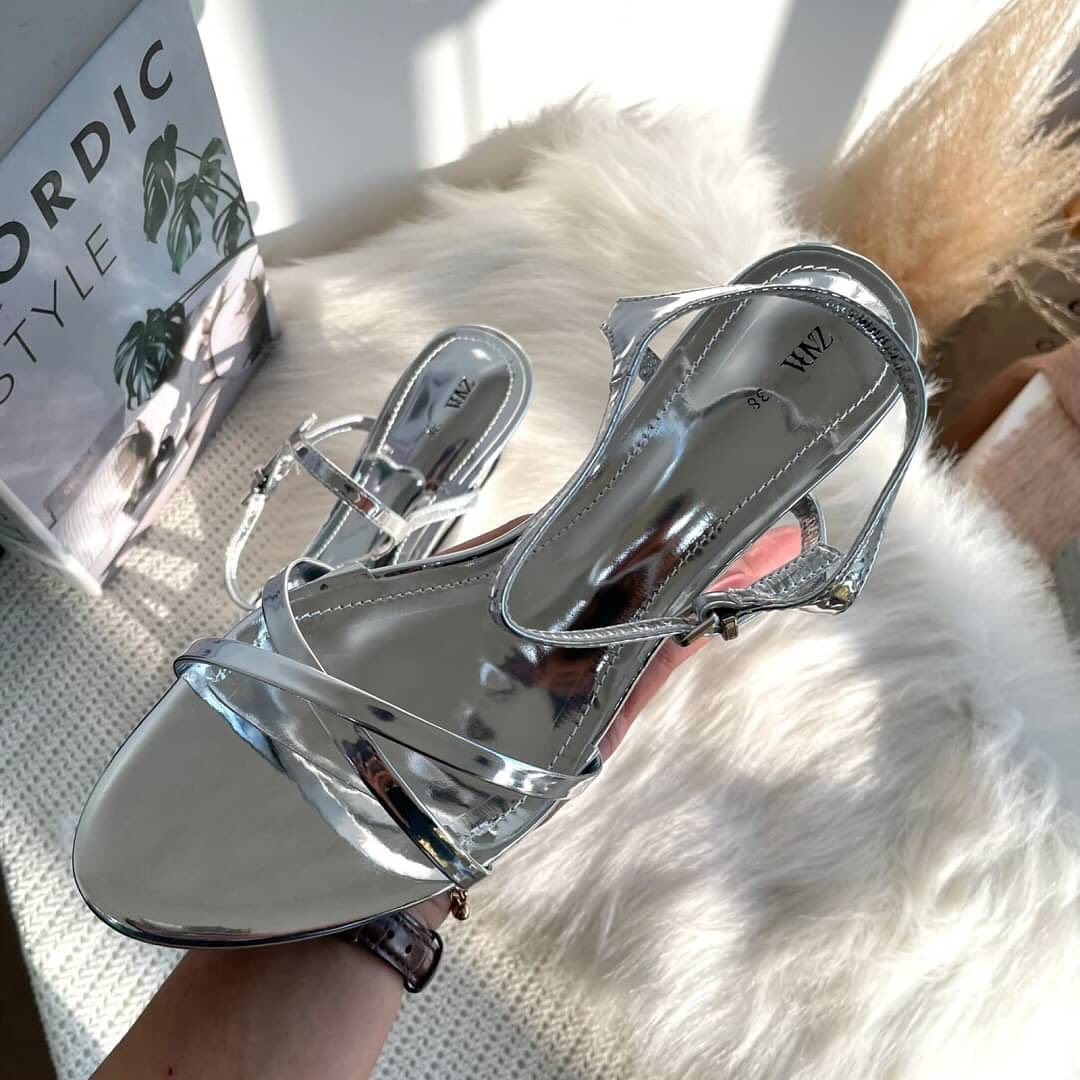 Silver Asymmetric Wedge Heel Sandals with Criss-Cross Straps – 6cm Heel