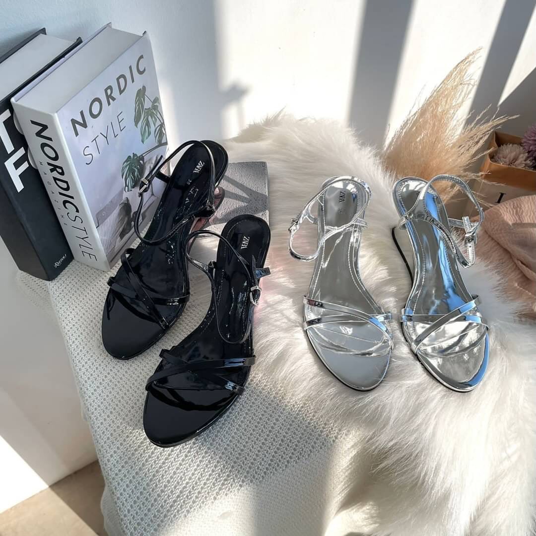 Black Asymmetric Wedge Heel Sandals with Criss-Cross Straps – 6cm Heel