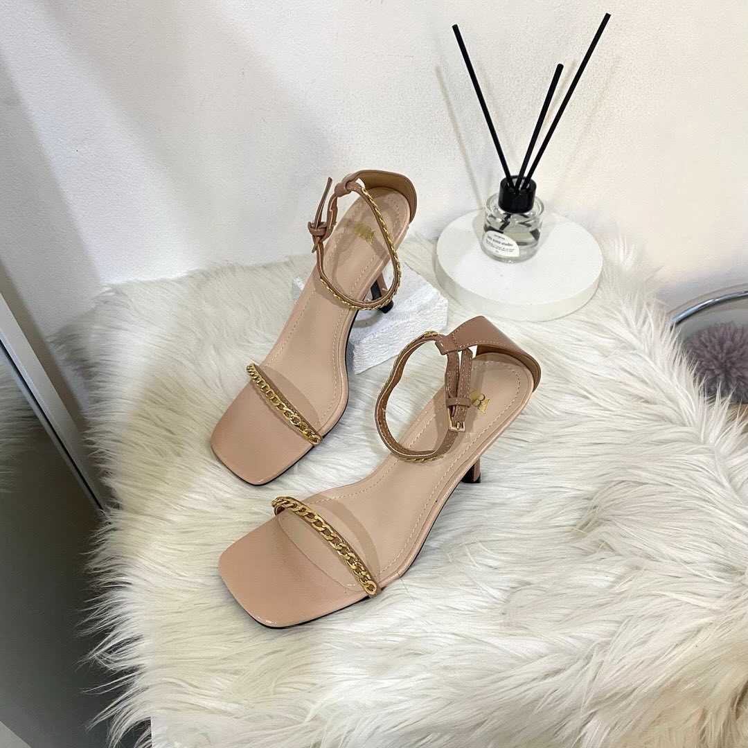 Pink Zara Adjustable Strip with permata leather Material