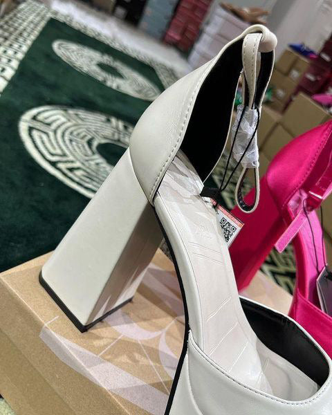 Zara block heel premium
