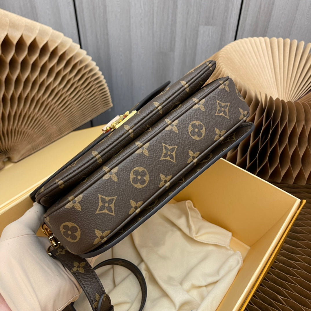pochette metis 25 brown monogram canvas
