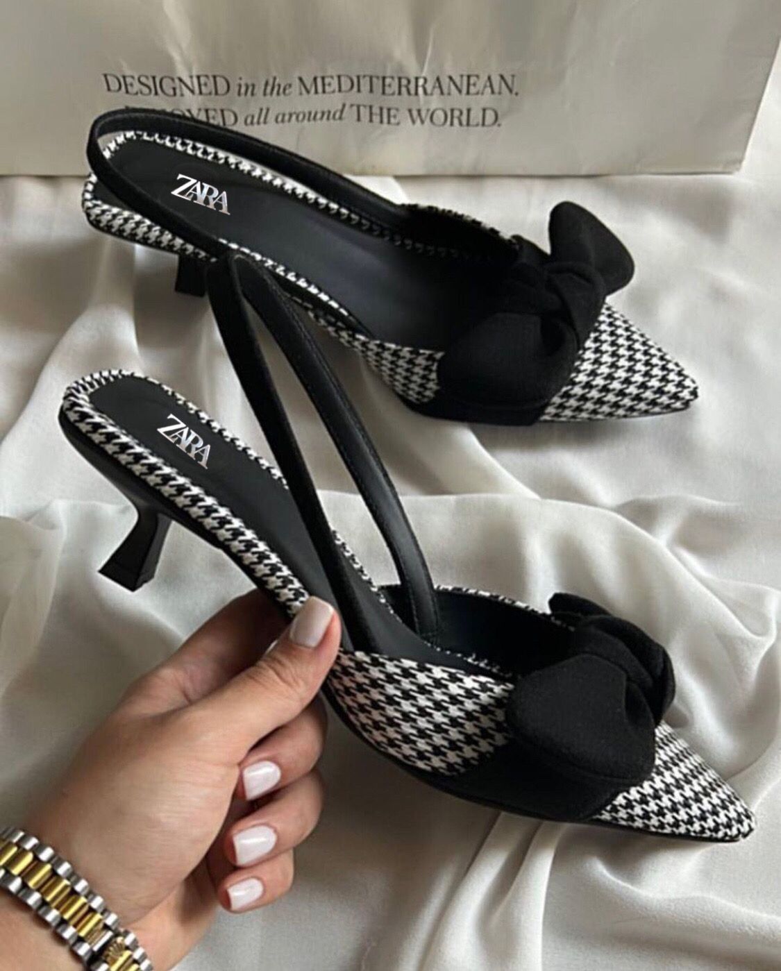 Bow Heel