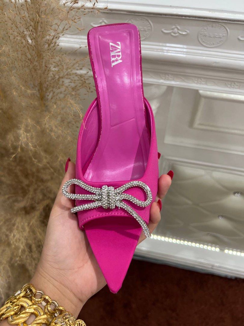 Zara butterfly mesh premium