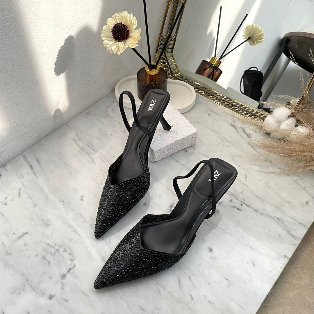 Elegant Slingback Heels with Faux Pearl Accent and 7cm Pointed Toe