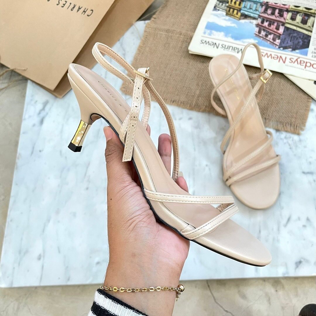 Comfortable Platform Sandals with Adjustable Straps