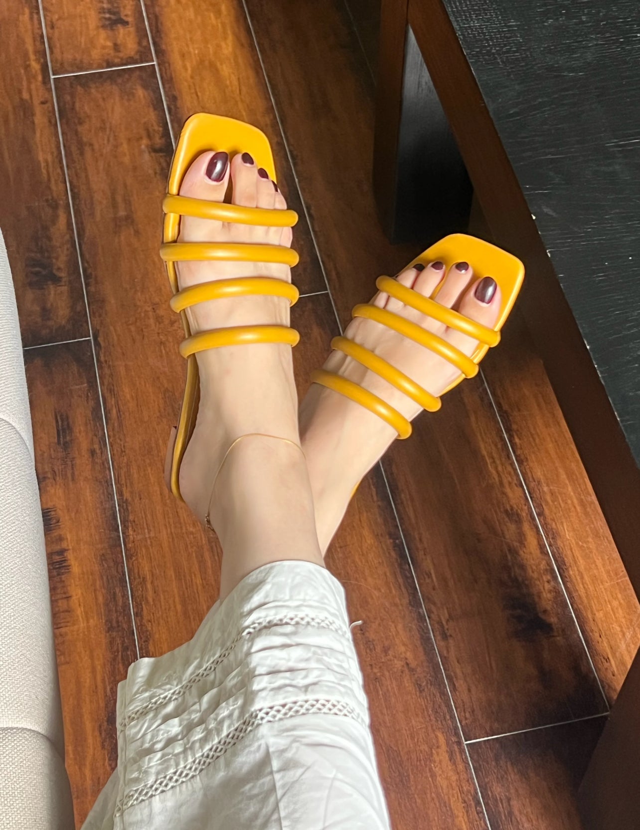 Flats premium