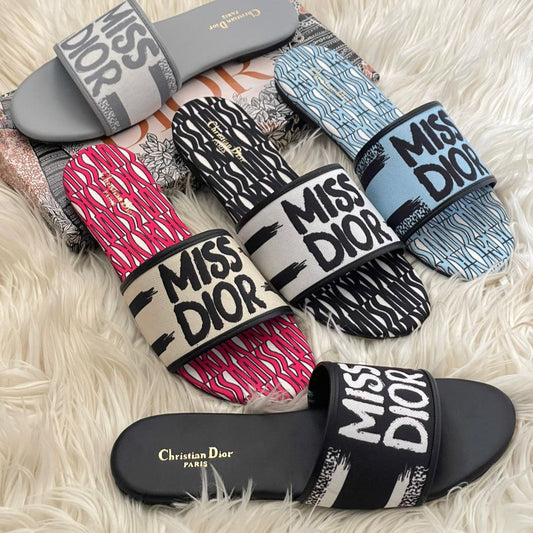 MISS CD FLAT