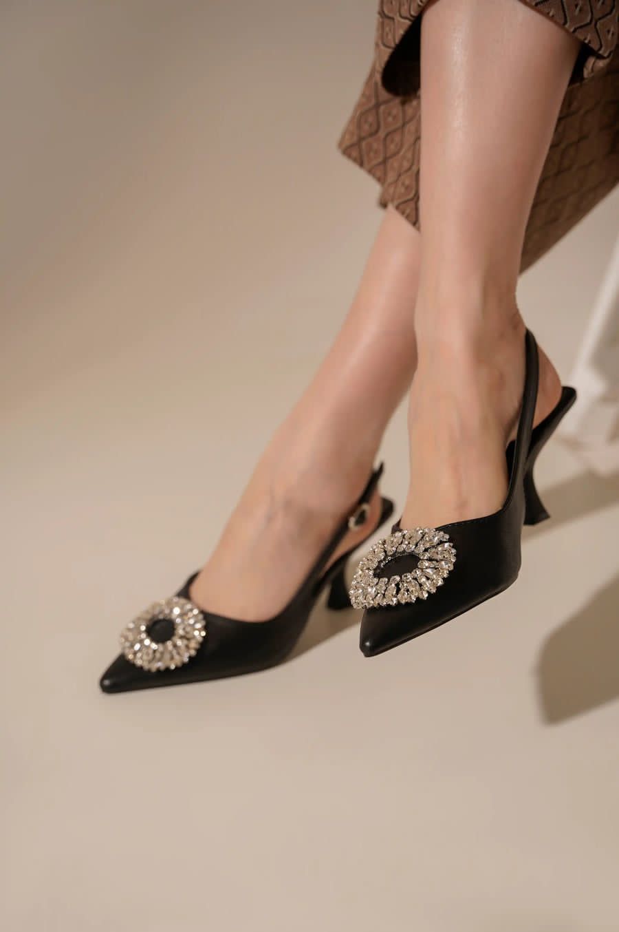 ZA Brooch Heel