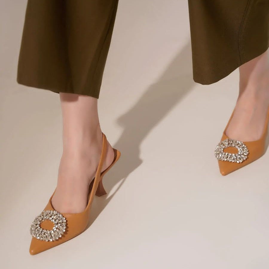 ZA Brooch Heel