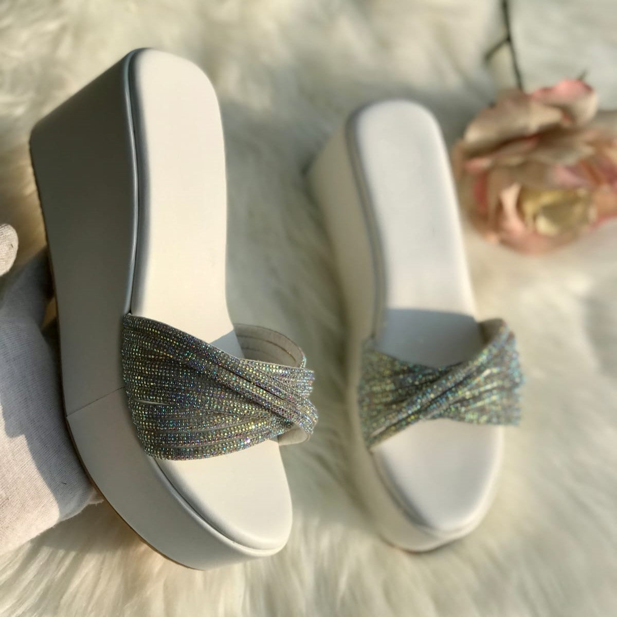 Fancy wedge