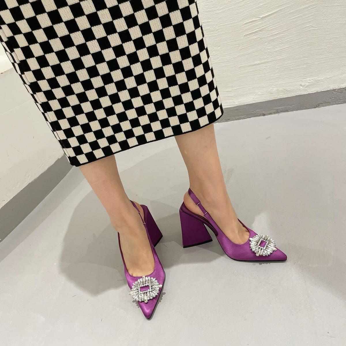 Triangle block Heel