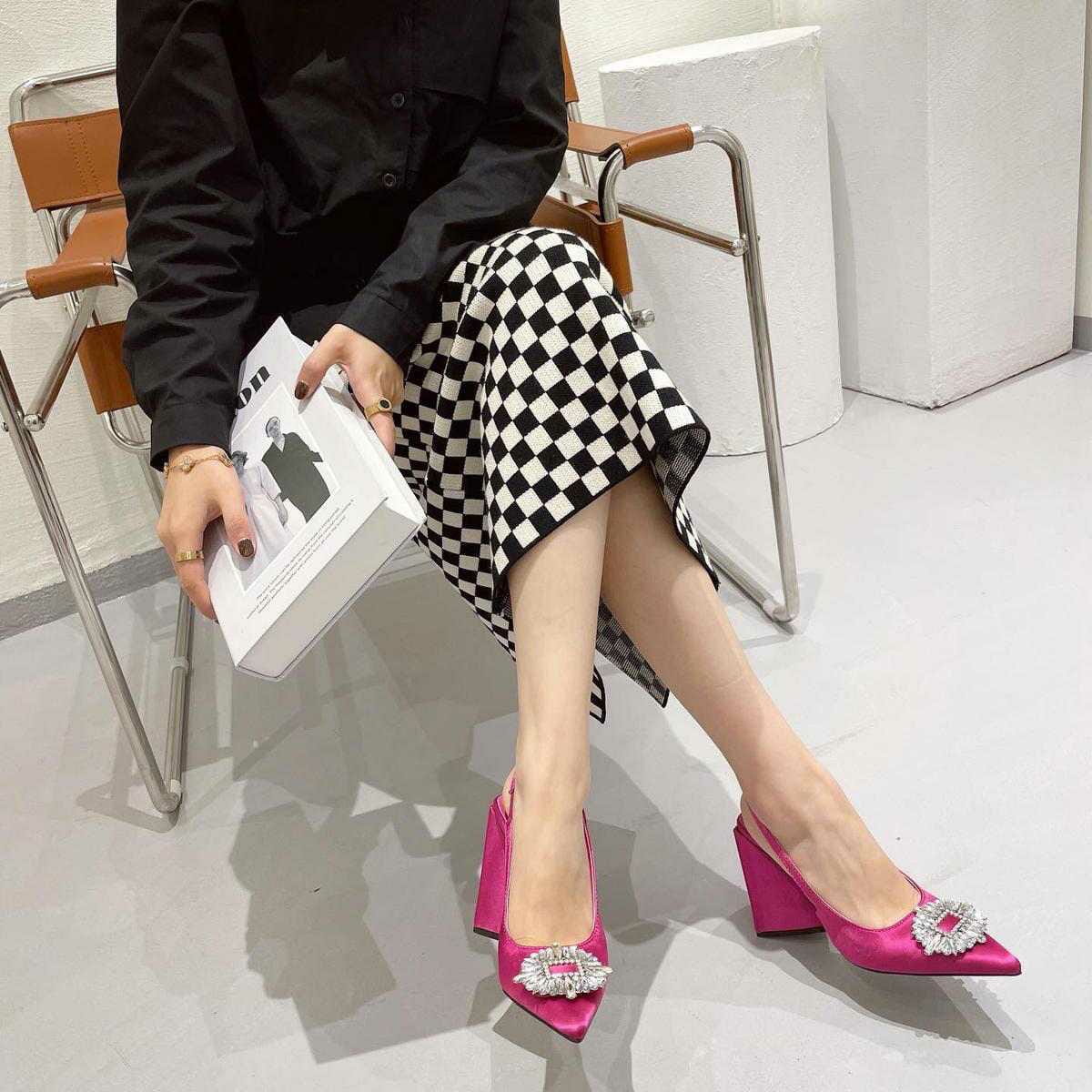 Triangle block Heel